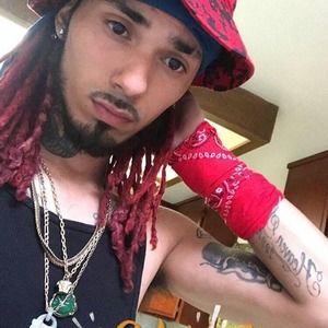 Meet your Posher, Celly